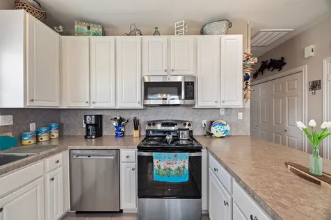 3930 Navarro Drive Galveston TX 77554