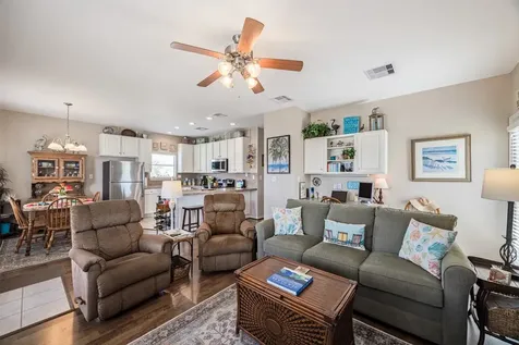 3930 Navarro Drive Galveston TX 77554