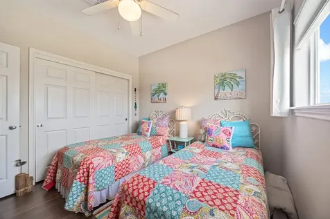 3930 Navarro Drive Galveston TX 77554