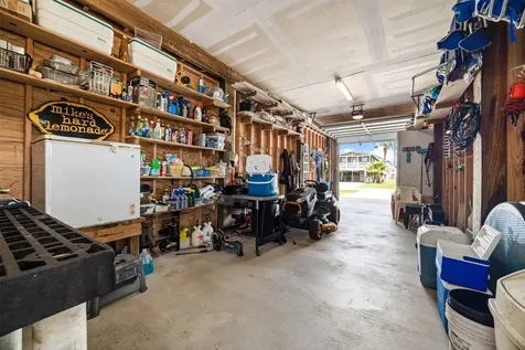 3930 Navarro Drive Galveston TX 77554