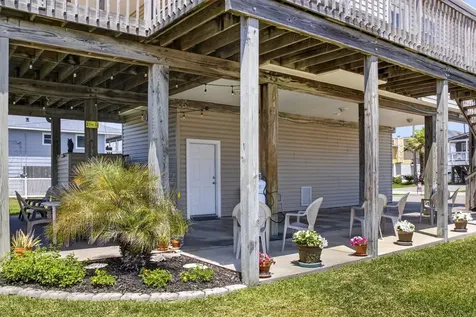 3930 Navarro Drive Galveston TX 77554