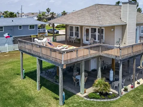 3930 Navarro Drive Galveston TX 77554