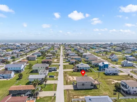 3930 Navarro Drive Galveston TX 77554