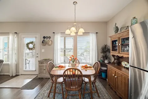 3930 Navarro Drive Galveston TX 77554