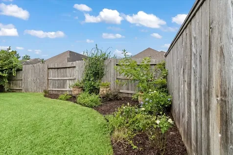 43 Wood Drake Place Tomball TX 77375