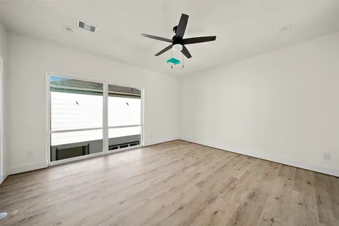 2722 Nagle Street Houston TX 77004