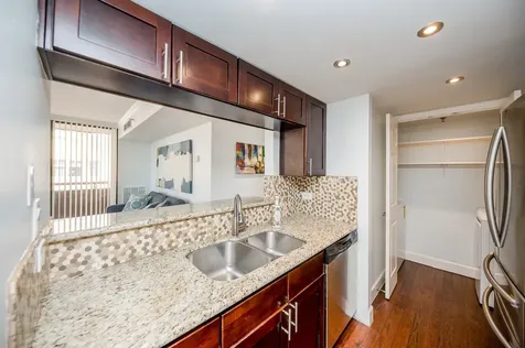 3525 Sage Road 710 Houston TX 77056
