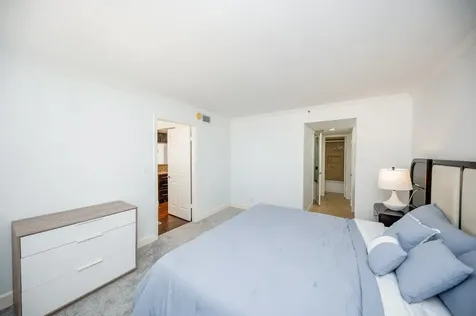 3525 Sage Road 710 Houston TX 77056
