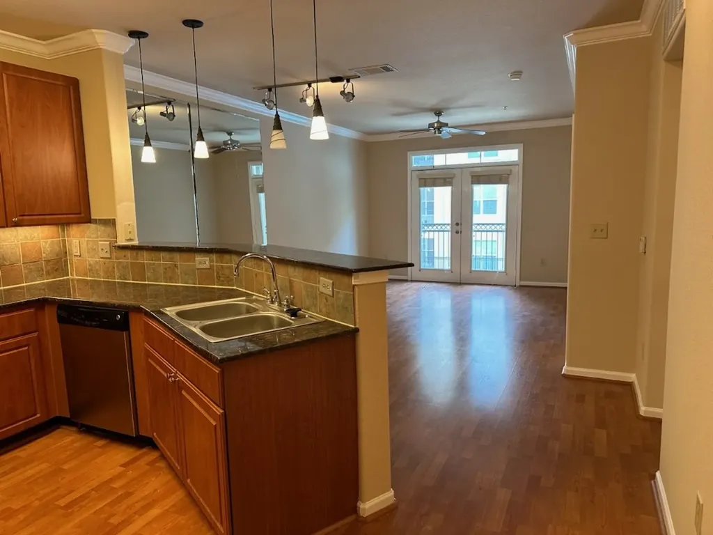 1711 Old Spanish Trail 210 Houston TX 77054