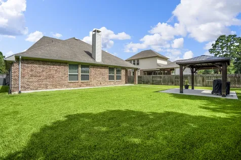 110 Hunter Hollow Drive Montgomery TX 77316