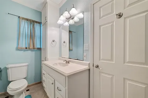 512 Bertloma Street Pasadena TX 77502