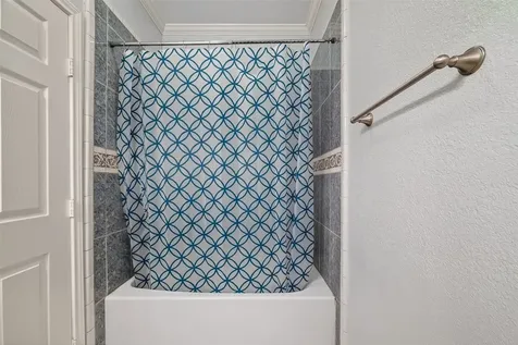 512 Bertloma Street Pasadena TX 77502