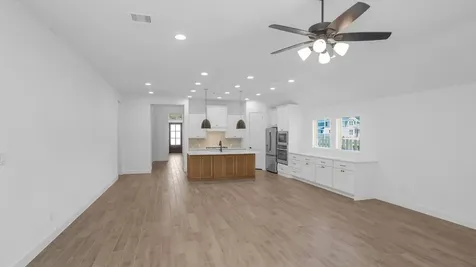 1934 Langford Street Montgomery TX 77316