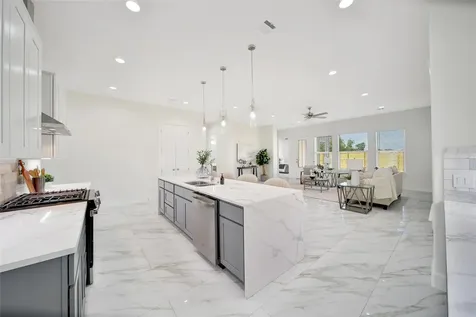 7611 Athlone Drive Houston TX 77088