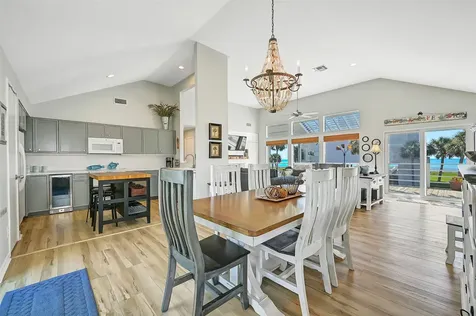 18418 E De Vaca Lane Galveston TX 77554