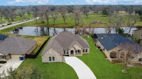 2291 Riverside Drive West Columbia TX 77486
