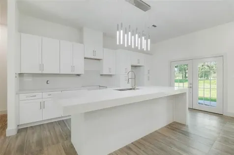 2291 Riverside Drive West Columbia TX 77486