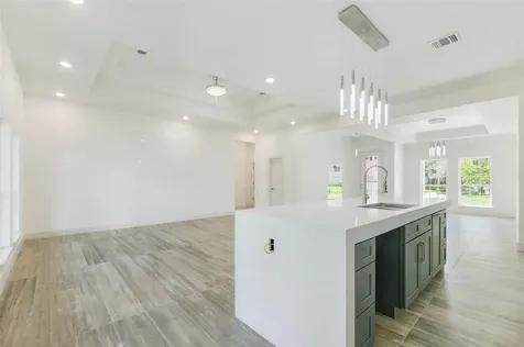 2291 Riverside Drive West Columbia TX 77486