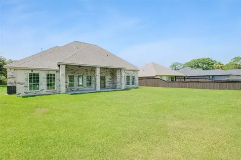 2291 Riverside Drive West Columbia TX 77486