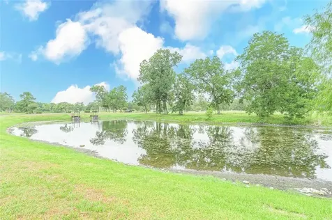 2291 Riverside Drive West Columbia TX 77486