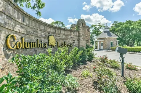 2291 Riverside Drive West Columbia TX 77486