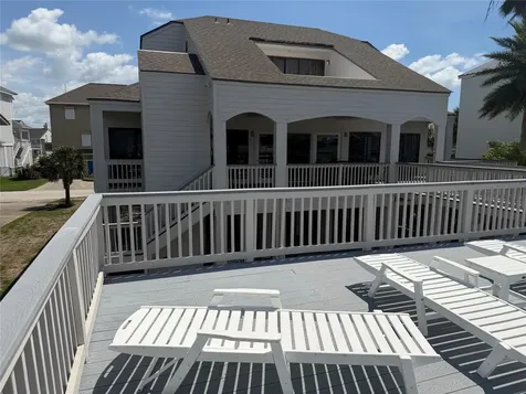 3421 Jolly Roger Galveston TX 77554