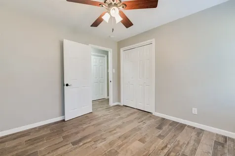 5310 Carew Street Houston TX 77096