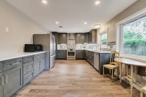5310 Carew Street Houston TX 77096