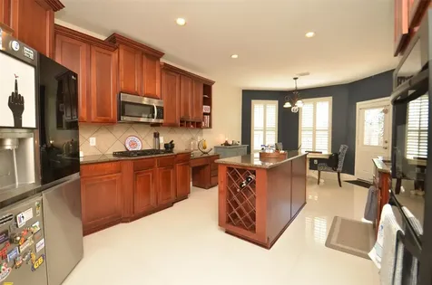 1310 Wildwood Lane Katy TX 77494