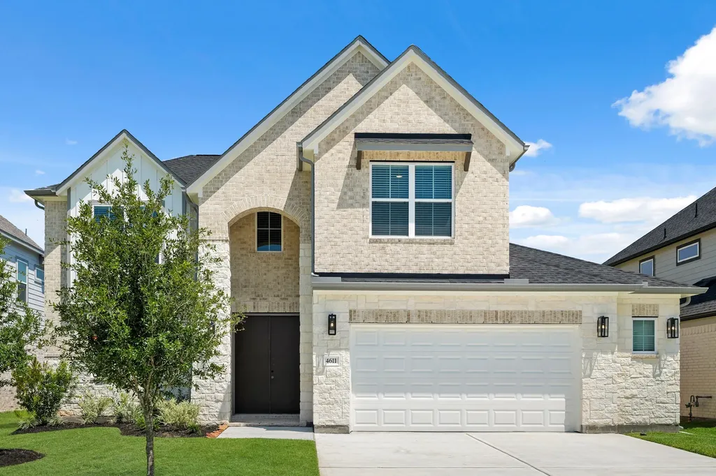 4611 Whisperwood Drive Rosenberg TX 77471