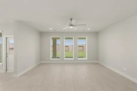 4611 Whisperwood Drive Rosenberg TX 77471