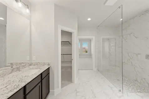 4611 Whisperwood Drive Rosenberg TX 77471