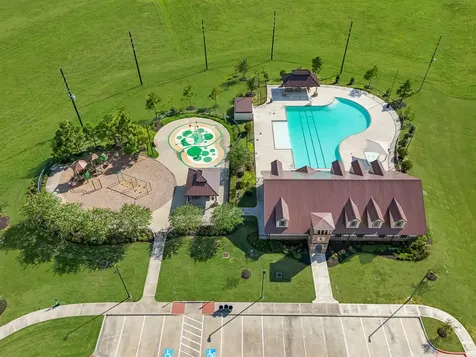 4611 Whisperwood Drive Rosenberg TX 77471