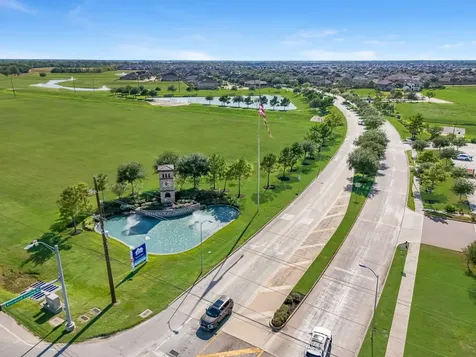 4611 Whisperwood Drive Rosenberg TX 77471