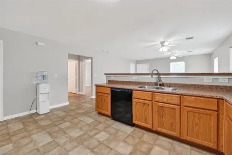 324 17th Avenue N Texas City TX 77590