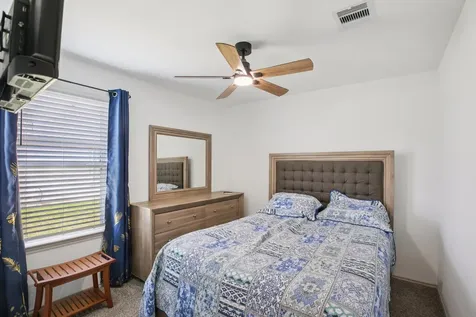 1279 Thornbird Trail Sealy TX 77474