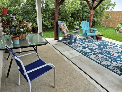 1279 Thornbird Trail Sealy TX 77474