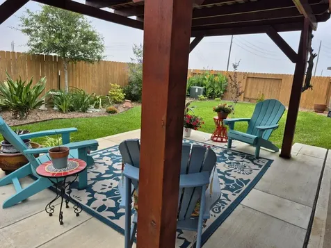 1279 Thornbird Trail Sealy TX 77474