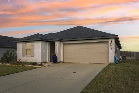 1279 Thornbird Trail Sealy TX 77474