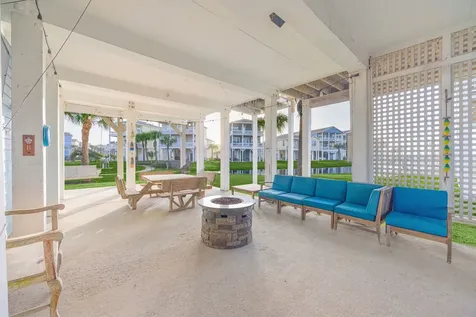 4162 Green Heron Drive Galveston TX 77554