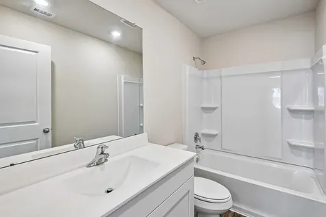 2526 Green Jasper Drive Iowa Colony TX 77583