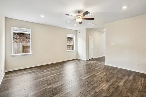 2526 Green Jasper Drive Iowa Colony TX 77583