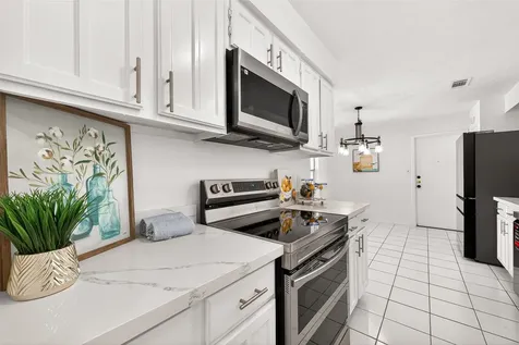 13515 Splintered Oak Drive Houston TX 77065