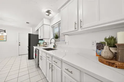 13515 Splintered Oak Drive Houston TX 77065
