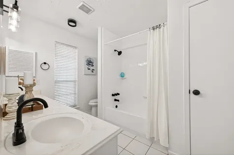13515 Splintered Oak Drive Houston TX 77065