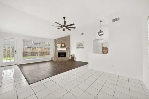 13515 Splintered Oak Drive Houston TX 77065