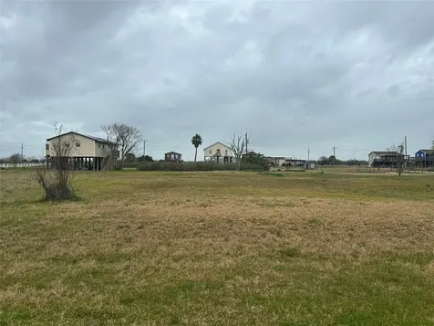 Lots 5-6 Front Avenue Port Bolivar TX 77650