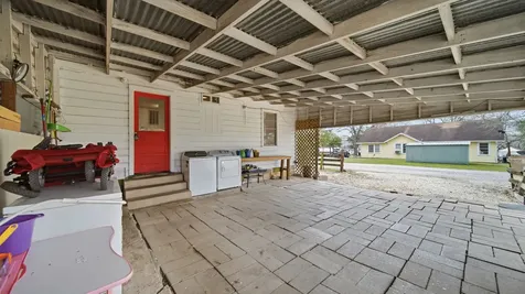 807 Burleson Street Brenham TX 77833