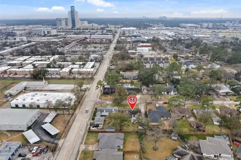 10206 Oakpoint Drive Houston TX 77043