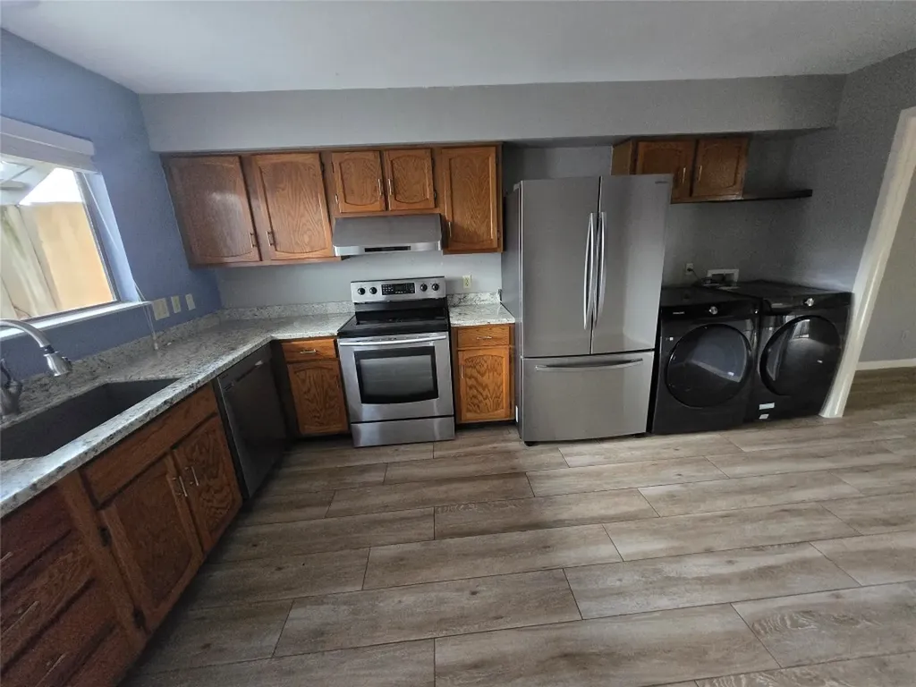 6401 Deihl Road 1006 Houston TX 77092
